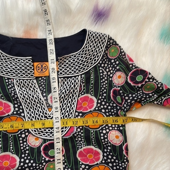 TORY Burch Embroidered Floral Logo‎ Tunic Size 2 - Picture 7 of 7
